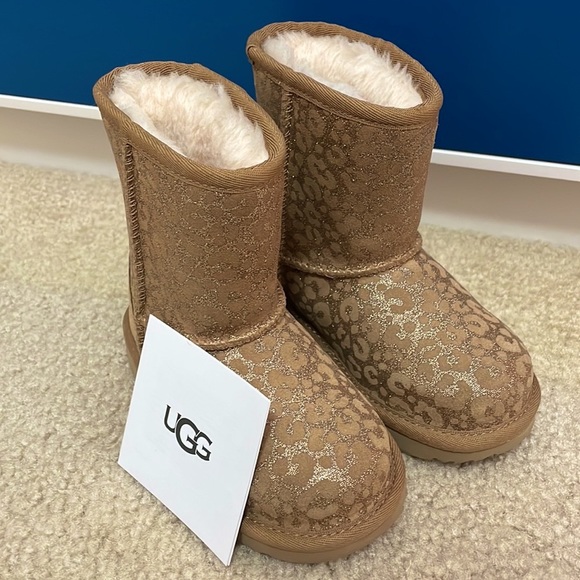 UGG Other - UGG NWT classic glitter leopard boots in chestnut. Toddler girl size 9.